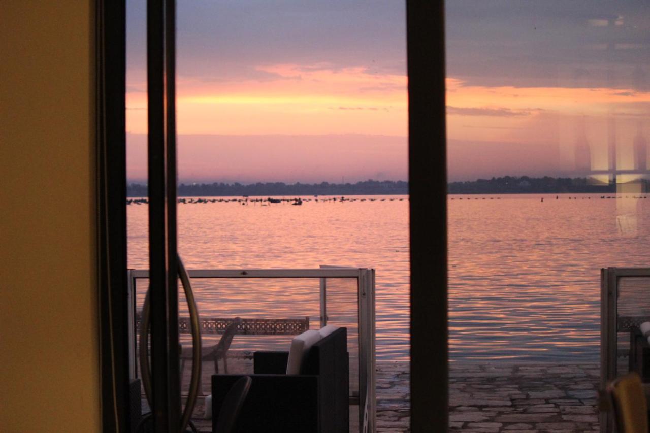 Albergo Del Sole Taranto Exterior photo