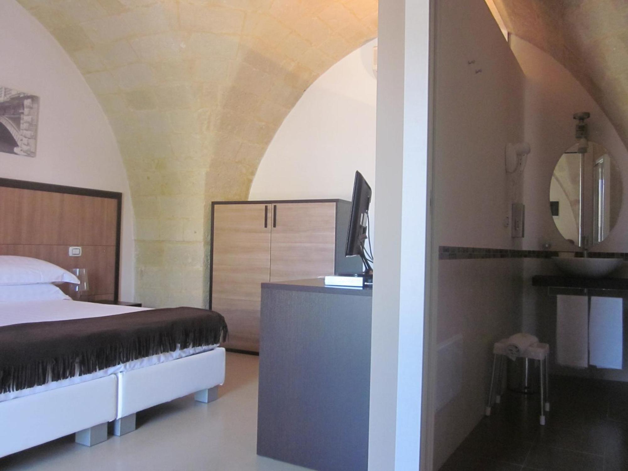 Albergo Del Sole Taranto Exterior photo
